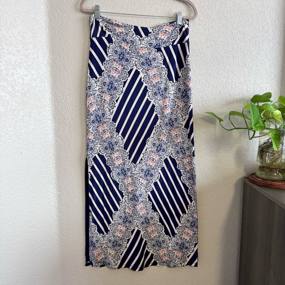 Maeve Dresses & Skirts - Maeve by Anthropologie Boho Paisley Print Maxi Skirt